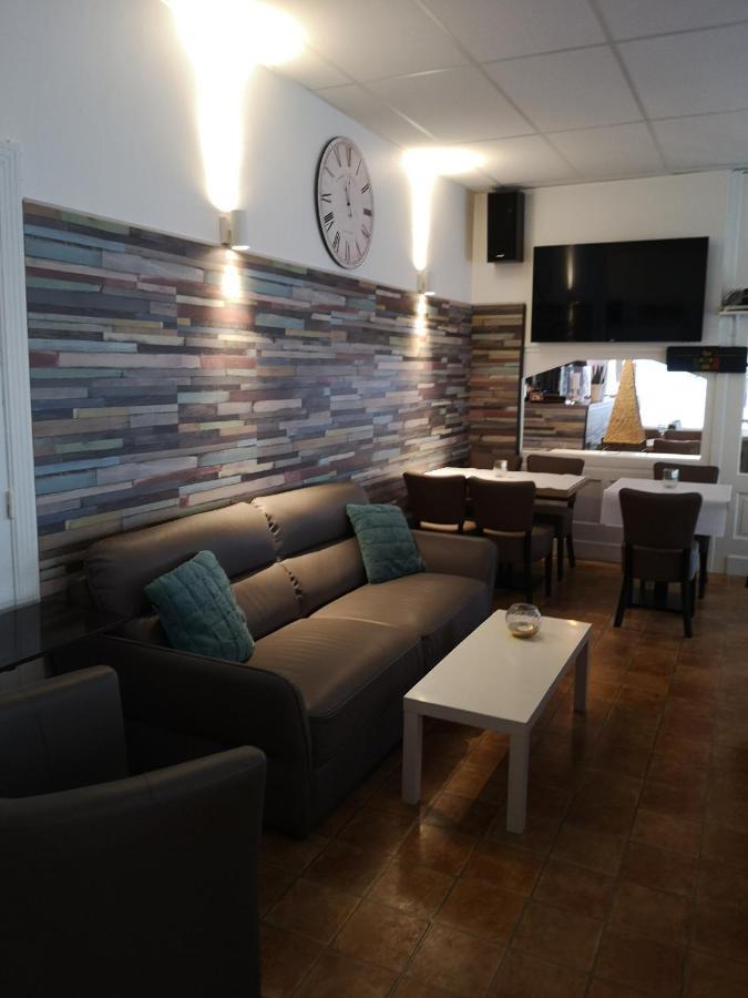Sfinx Hotel 2*